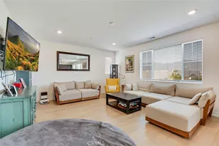 2573 Hannah Crk Ln, Rialto, CA 92377 - Photo 15