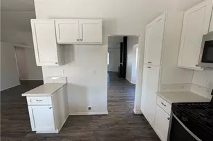 30957 Greensboro Dr, Temecula, CA 92592 - Photo 11