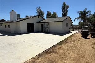 18560 Haines, Perris, CA 92570 - Photo 3