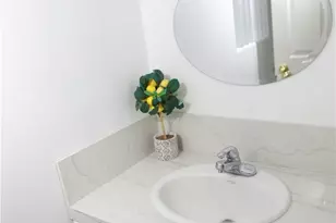 706 Amador St, Los Angeles, CA 90012 - Photo 5