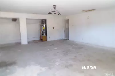 8309 Langdon, Hesperia, CA 92345 - Photo 15