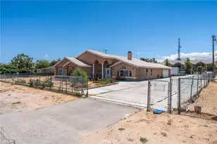 15921 Pine St, Hesperia, CA 92345 - Photo 3