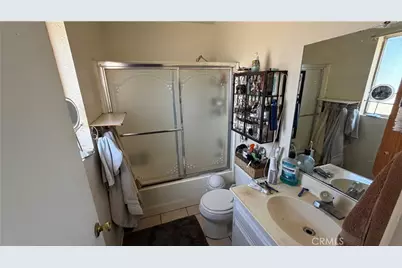 11890 Jacaranda, Hesperia, CA 92345 - Photo 15