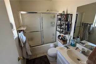 11890 Jacaranda, Hesperia, CA 92345 - Photo 15