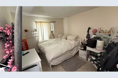 11890 Jacaranda, Hesperia, CA 92345 - Photo 19