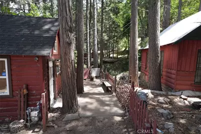 25020 Moon Drive, Crestline, CA 92325 - Photo 7