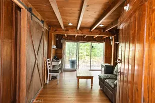 25020 Moon Dr, Crestline, CA 92325 - Photo 9