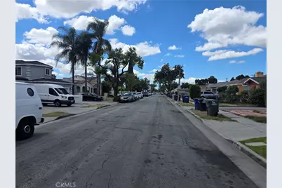 9726 Bowman, South Gate, CA 90280 - Photo 3
