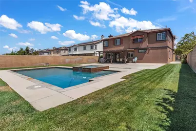 16341 Freesia, Fontana, CA 92336 - Photo 43