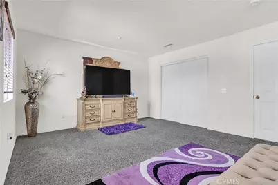 16341 Freesia, Fontana, CA 92336 - Photo 35