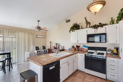12383 Lily Court, Rancho Cucamonga, CA 91739 - Photo 5
