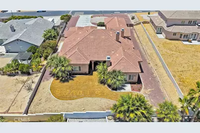 16233 Ridge View Drive, Apple Valley, CA 92307 - Photo 55