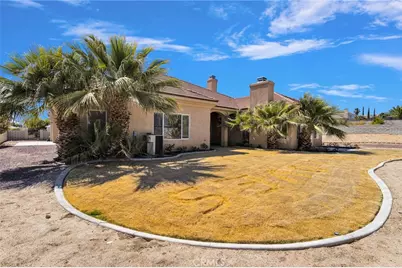 16233 Ridge View Drive, Apple Valley, CA 92307 - Photo 47
