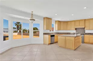 16245 Ridge View Dr, Apple Valley, CA 92307 - Photo 23
