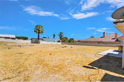 16245 Ridge View Drive, Apple Valley, CA 92307 - Photo 5