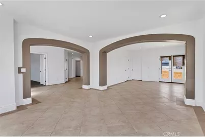 16245 Ridge View Drive, Apple Valley, CA 92307 - Photo 17