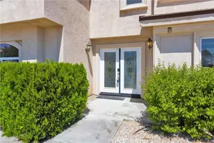 16245 Ridge View Dr, Apple Valley, CA 92307 - Photo 11