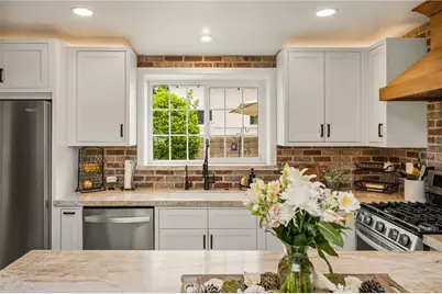 1706 Berkeley, Pomona, CA 91768 - Photo 19