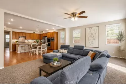 25050 Cliffrose, Corona, CA 92883 - Photo 3