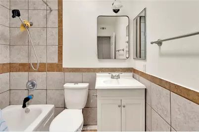 9906 Owensmouth #14, Chatsworth, CA 91311 - Photo 23