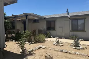 11471 Alta Vista, Pinon Hills, CA 92372 - Photo 3