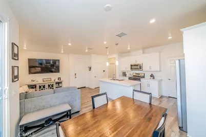 214 Bonita Lane, Rialto, CA 92376 - Photo 9