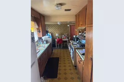 101 W Los Angeles, Montebello, CA 90640 - Photo 7