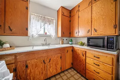 5221 N Oakbank Avenue, Covina, CA 91722 - Photo 15