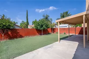 13619 W Constitution Way, Fontana, CA 92336 - Photo 51