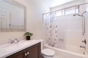 13619 W Constitution Way, Fontana, CA 92336 - Photo 29