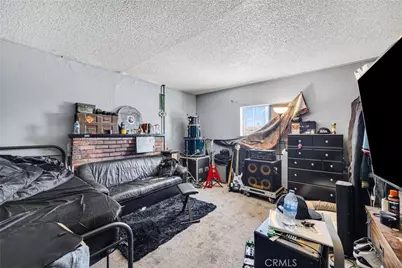 15670 Ceres Avenue, Fontana, CA 92335 - Photo 19