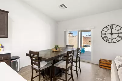 11946 Peaceful Valley Lane, Victorville, CA 92392 - Photo 15