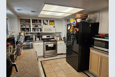2611 E Avenue Q14, Palmdale, CA 93550 - Photo 9