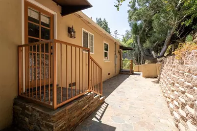 8248 Mannix, Los Angeles, CA 90046 - Photo 17