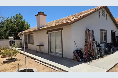 12410 Basswood, Victorville, CA 92395 - Photo 5