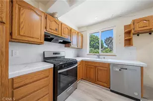 1350 E Hillcrest Dr, Thousand Oaks, CA 91362 - Photo 7