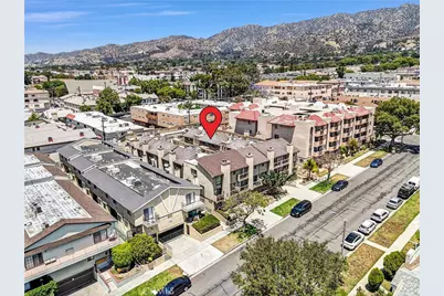 557 E Verdugo Avenue #M, Burbank, CA 91501 - Photo 15