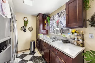 1219 S Downey, Los Angeles, CA 90023 - Photo 11