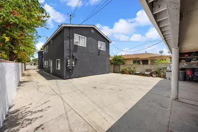 1219 S Downey, Los Angeles, CA 90023 - Photo 23
