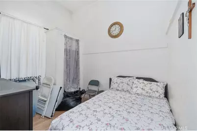 27344 Main Street, Highland, CA 92346 - Photo 15
