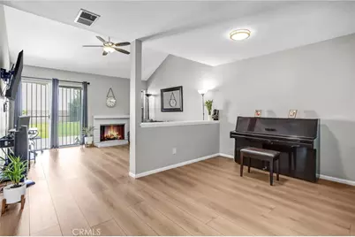 1621 Bent Rail Circle, Colton, CA 92324 - Photo 5