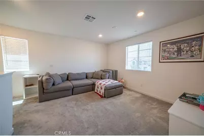 2651 Emerald Bay, Rialto, CA 92377 - Photo 19
