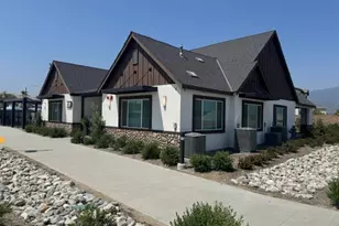 2651 Emerald Bay, Rialto, CA 92377 - Photo 33