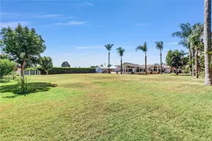 3834 Locust, Chino, CA 91710 - Photo 43