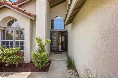 1592 Evergreen, Upland, CA 91784 - Photo 7