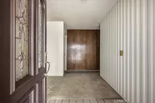 929 W Pinto Ct, Upland, CA 91786 - Photo 5