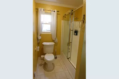 2534 E Vista, Upland, CA 91784 - Photo 21