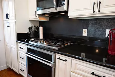 2852 E Walnut, Ontario, CA 91761 - Photo 3