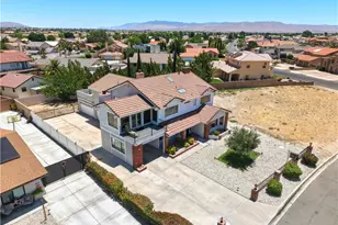 18380 Lakeview Dr, Victorville, CA 92395 - Photo 3