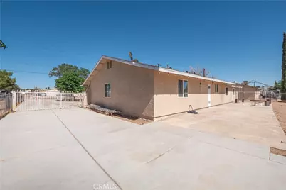 10707 Redwood, Hesperia, CA 92345 - Photo 21